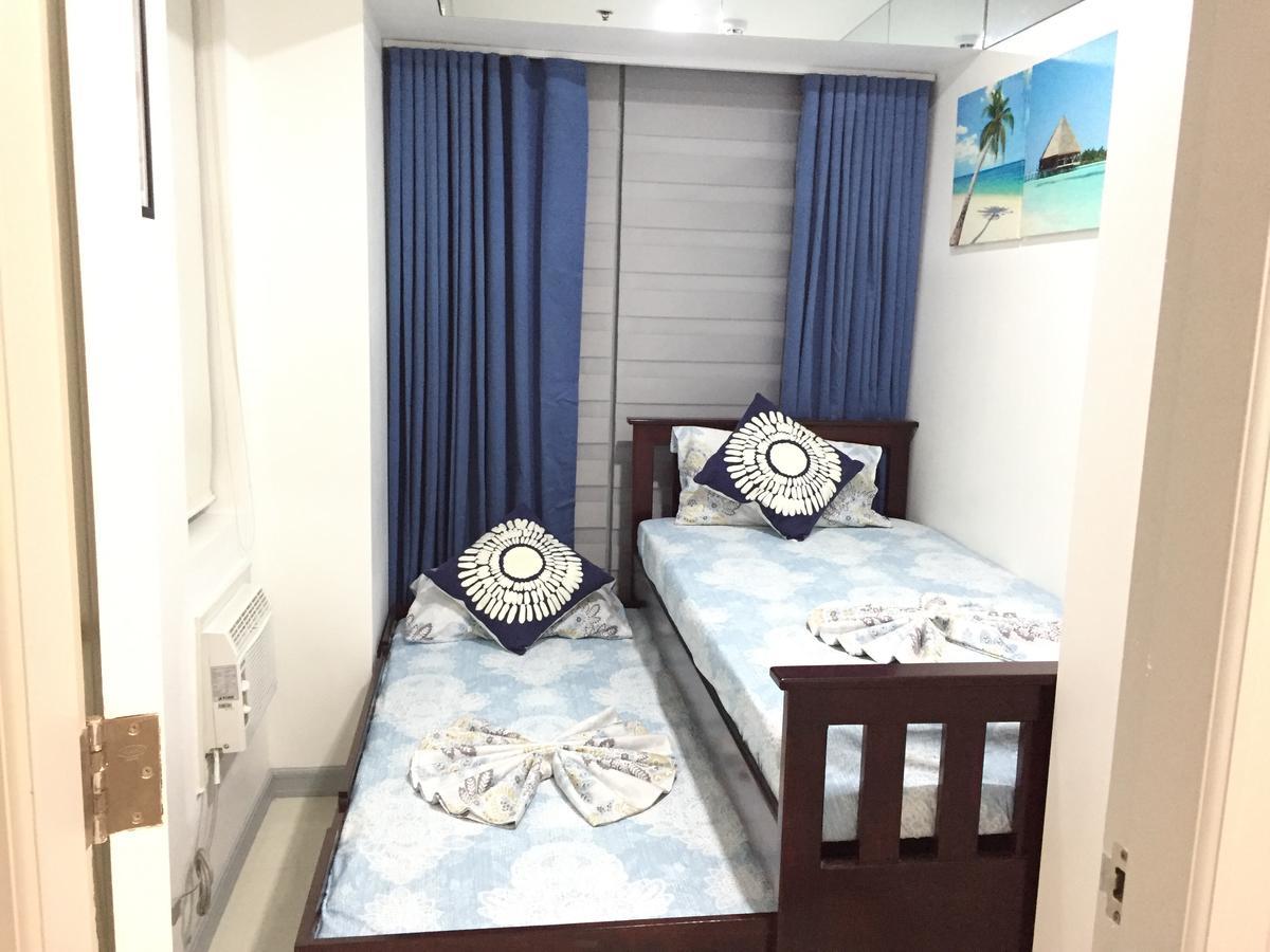 Azure Urban Resort Res. Paranaque City Bagian luar foto